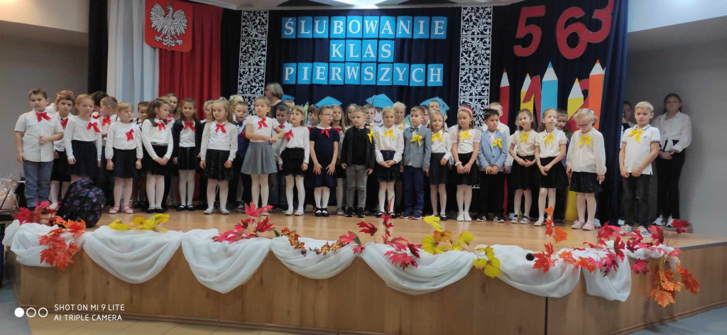 Dzieci ślubowały w Stadnickiej Woli. Wzruszający początek edukacyjnej podróży