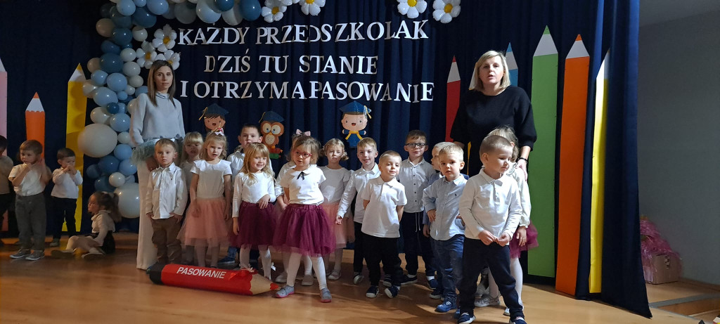 Pasowanie na przedszkolaka. Wspaniała uroczystość w Stadnickiej Woli
