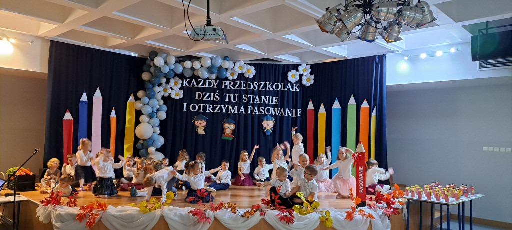 Pasowanie na przedszkolaka. Wspaniała uroczystość w Stadnickiej Woli