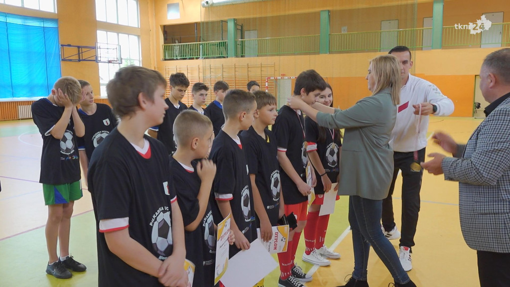 Integracja i rywalizacja. Piłkarski turniej w Radoszycach [wideo, zdjęcia]