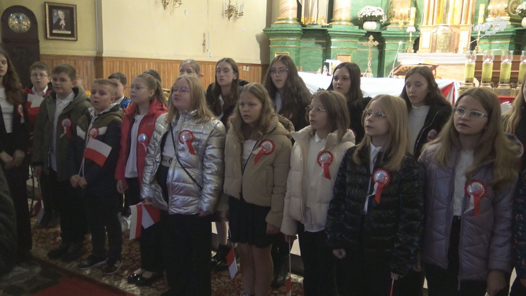 Piłsudski jest już w Fałkowie. Obchody 11 listopada [wideo, zdjęcia]