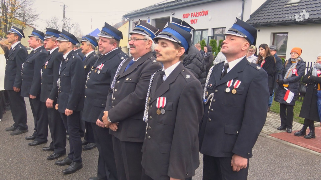 Piłsudski jest już w Fałkowie. Obchody 11 listopada [wideo, zdjęcia]