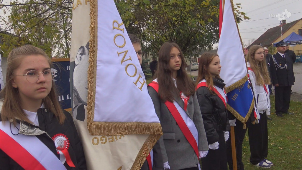 Piłsudski jest już w Fałkowie. Obchody 11 listopada [wideo, zdjęcia]