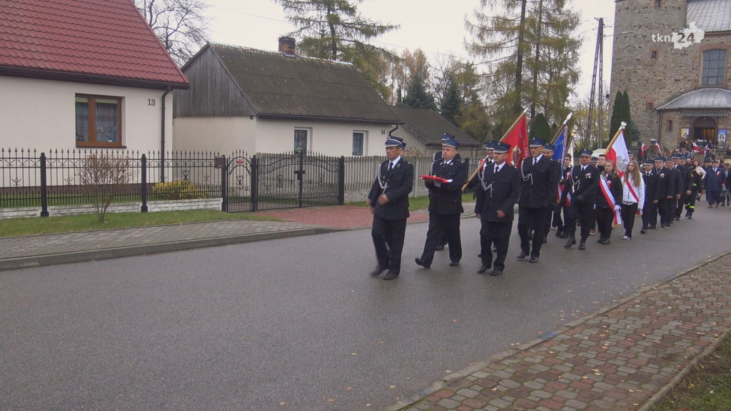 Piłsudski jest już w Fałkowie. Obchody 11 listopada [wideo, zdjęcia]