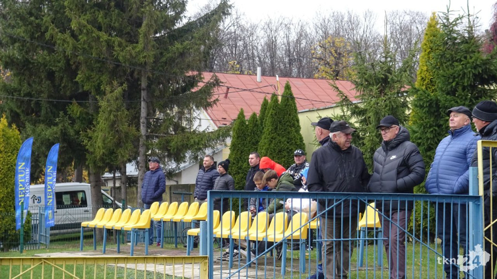 Neptun na remis w ostatnim meczu na swoim boisku [wideo, zdjęcia]