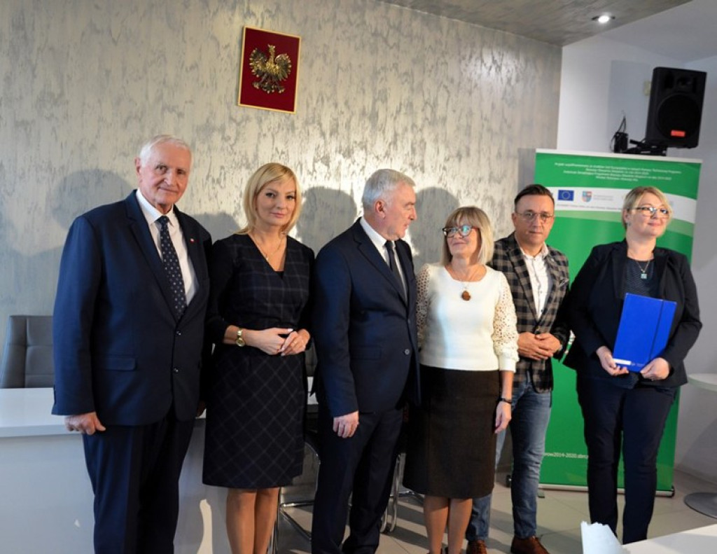 Stąporków otrzymał dofinansowanie na remont remizy w Odrowążu