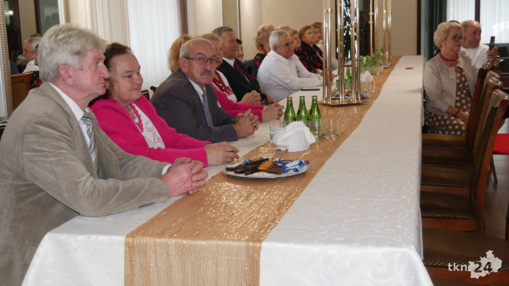 Złote Gody w Końskich. 29 par świętowało w Astorii [wideo, zdjęcia]