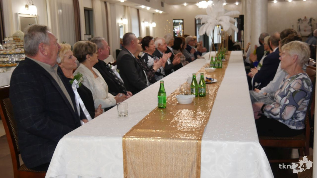 Złote Gody w Końskich. 29 par świętowało w Astorii [wideo, zdjęcia]