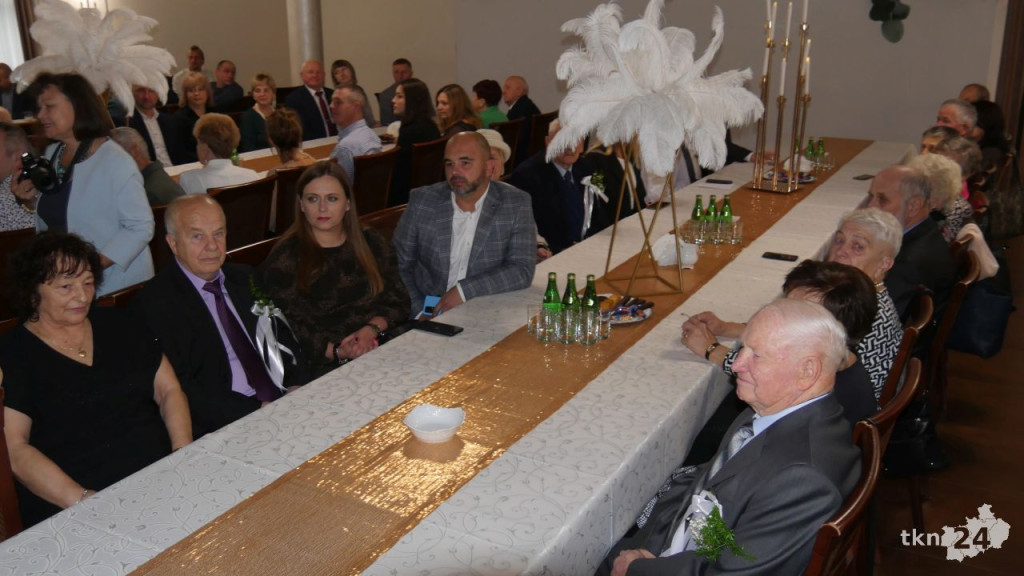 Złote Gody w Końskich. 29 par świętowało w Astorii [wideo, zdjęcia]