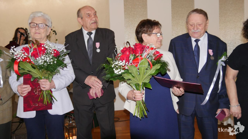 Złote Gody w Końskich. 29 par świętowało w Astorii [wideo, zdjęcia]