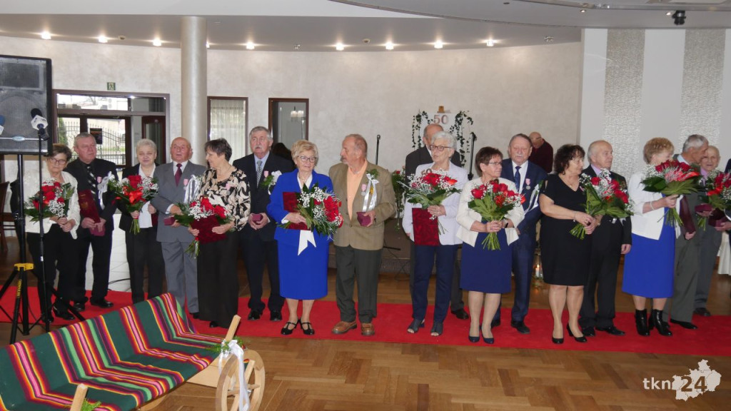 Złote Gody w Końskich. 29 par świętowało w Astorii [wideo, zdjęcia]