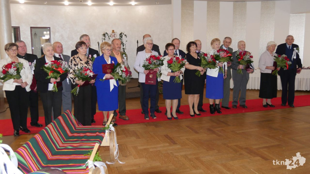 Złote Gody w Końskich. 29 par świętowało w Astorii [wideo, zdjęcia]