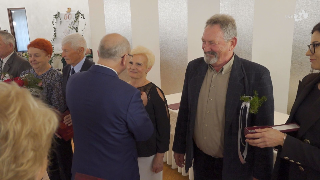 Złote Gody w Końskich. 29 par świętowało w Astorii [wideo, zdjęcia]