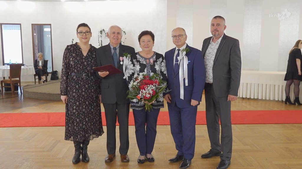 Złote Gody w Końskich. 29 par świętowało w Astorii [wideo, zdjęcia]