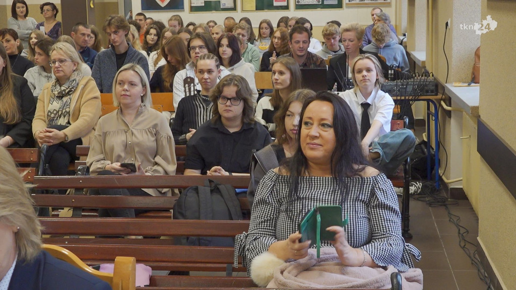 Julia Jakubowska i Aleksandra Połeć wygrywają przegląd Piosenki Anglojęzycznej [wideo, zdjęcia]