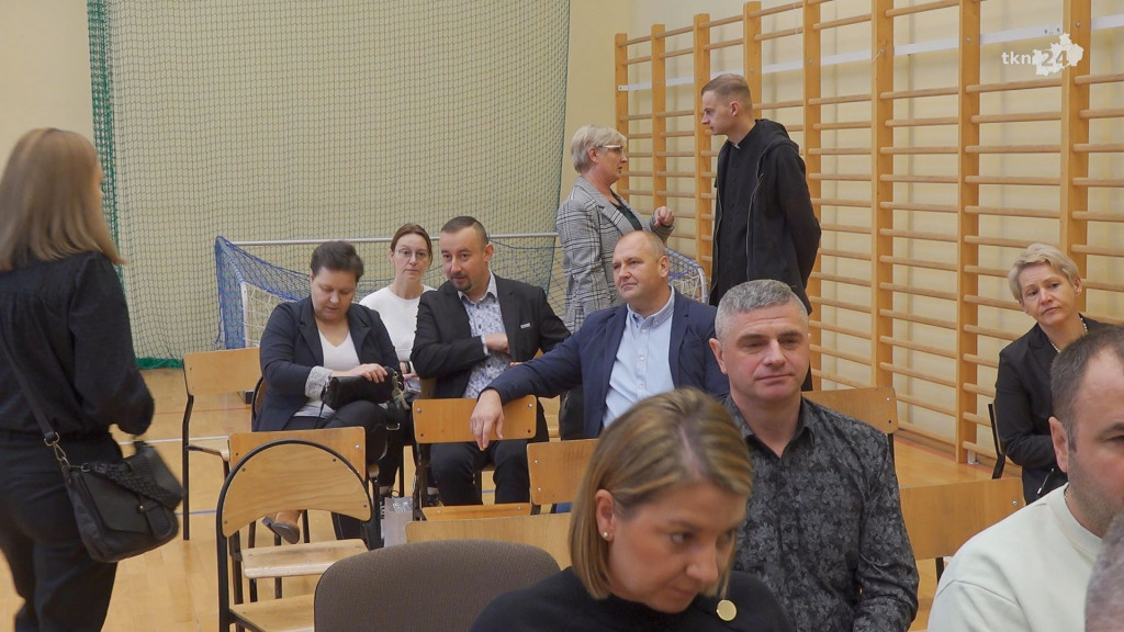 Siedmioro pierwszaków złożyło ślubowanie w Kazanowie [wideo, zdjęcia]