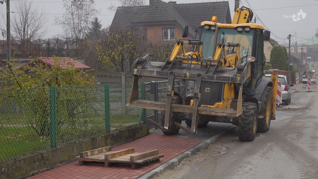 Powiat z gminą przebudowują ulicę Jasną w Końskich [wideo, zdjęcia]