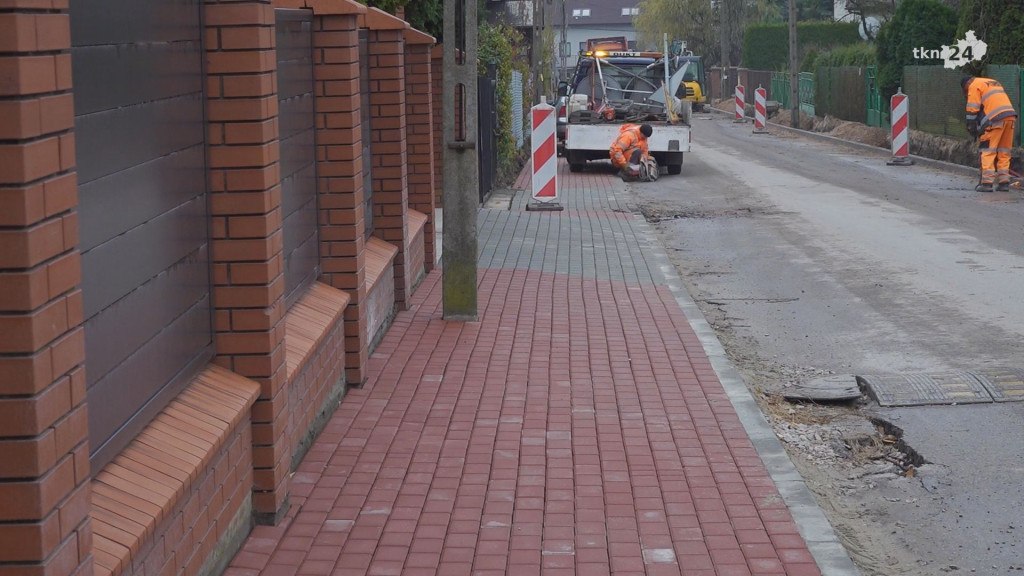 Powiat z gminą przebudowują ulicę Jasną w Końskich [wideo, zdjęcia]