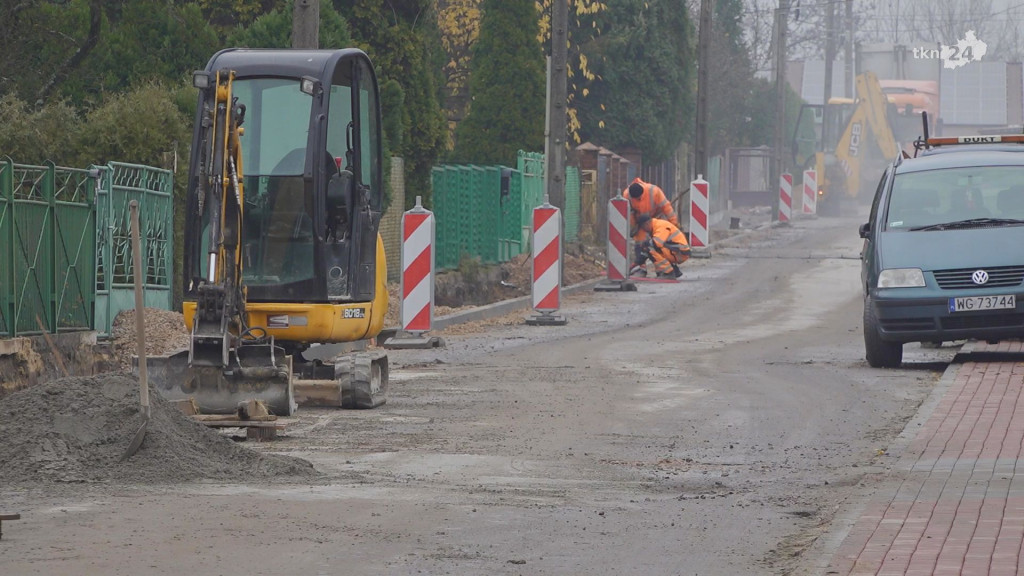 Powiat z gminą przebudowują ulicę Jasną w Końskich [wideo, zdjęcia]