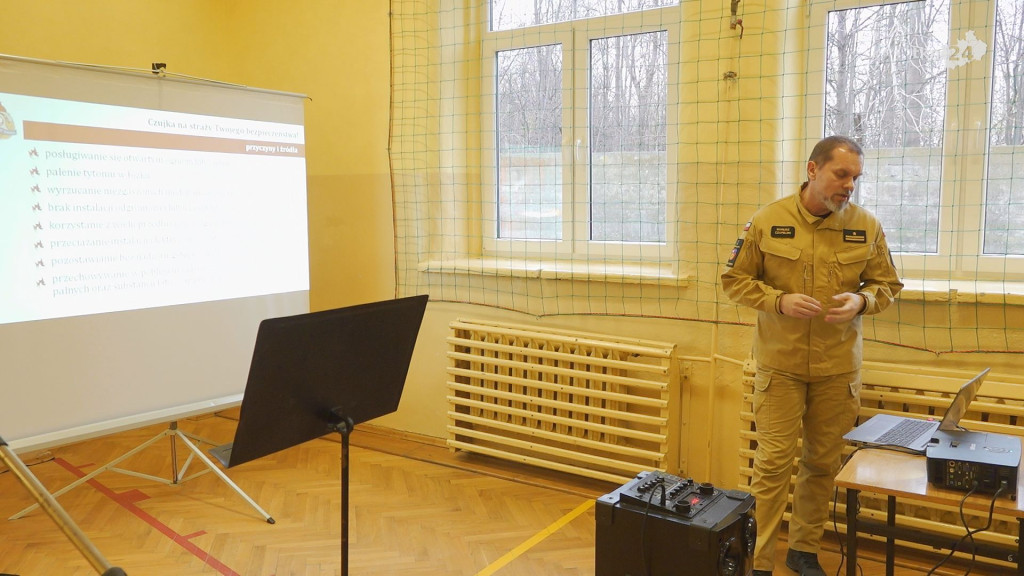 Lekcja o bezpieczeństwie w koneckiej Kanadzie [wideo, zdjęcia]