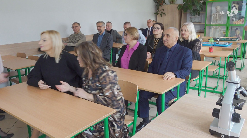 ZSP Stąporków ma swoje zielone serce. Otworzono tam ekopracownię [wideo, zdjęcia]