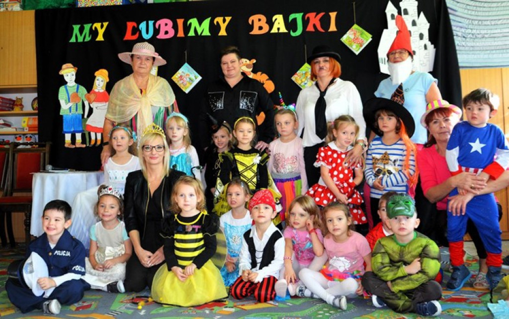 Podróże po krainie bajek w Stąporkowie [zdjęcia]