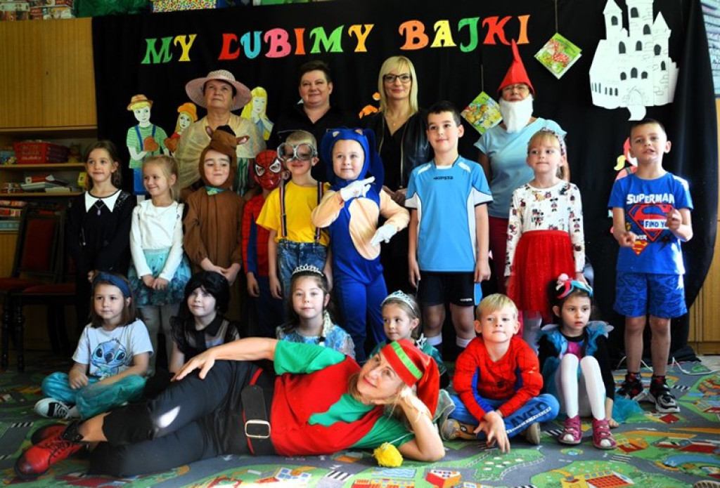 Podróże po krainie bajek w Stąporkowie [zdjęcia]