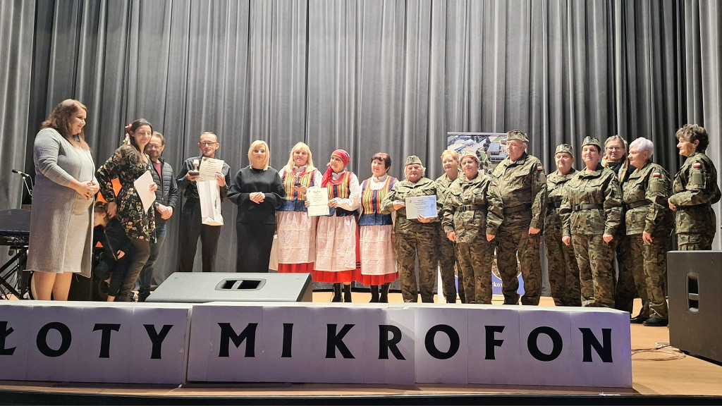 Muzyczne talenty ze Stąporkowa walczyły o Złoty Mikrofon