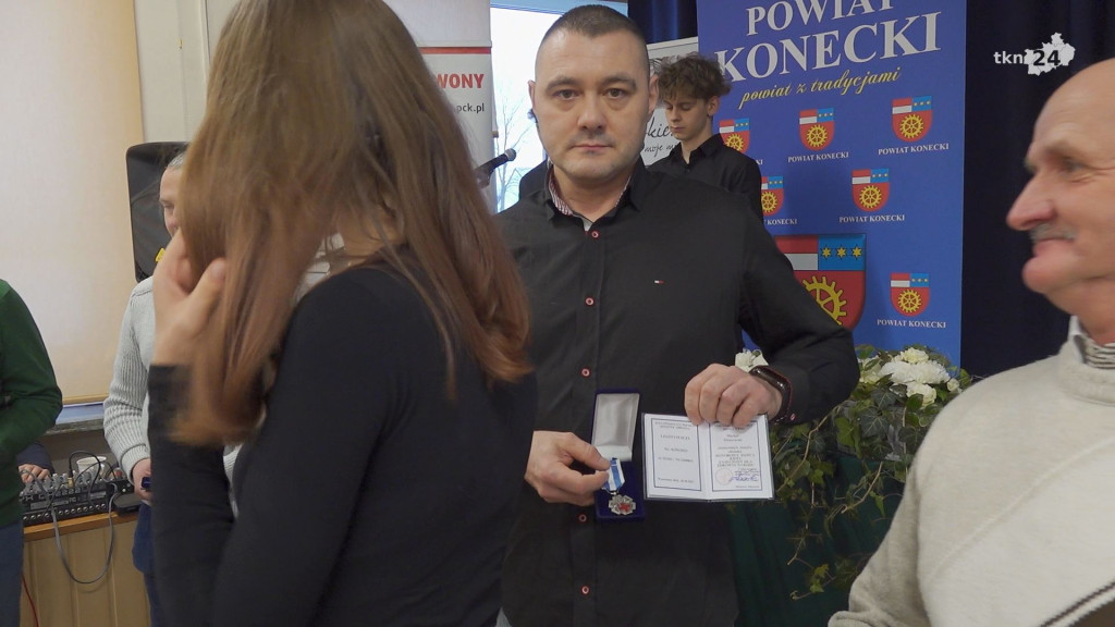Krwiodawcy świętowali i odznaczali [wideo, zdjęcia]