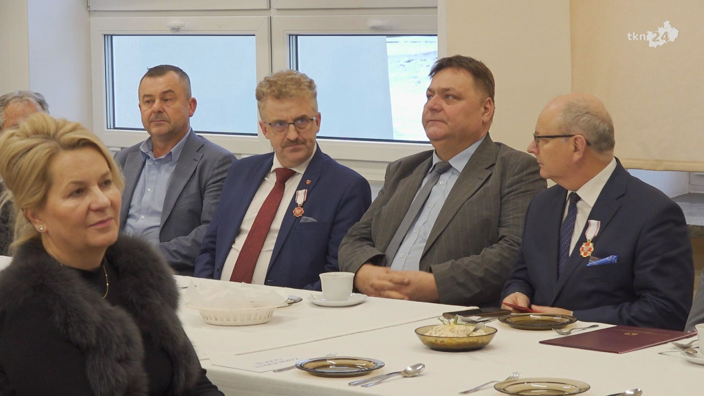 Krwiodawcy świętowali i odznaczali [wideo, zdjęcia]