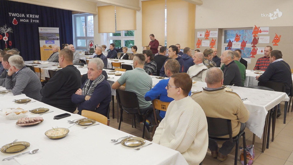 Krwiodawcy świętowali i odznaczali [wideo, zdjęcia]