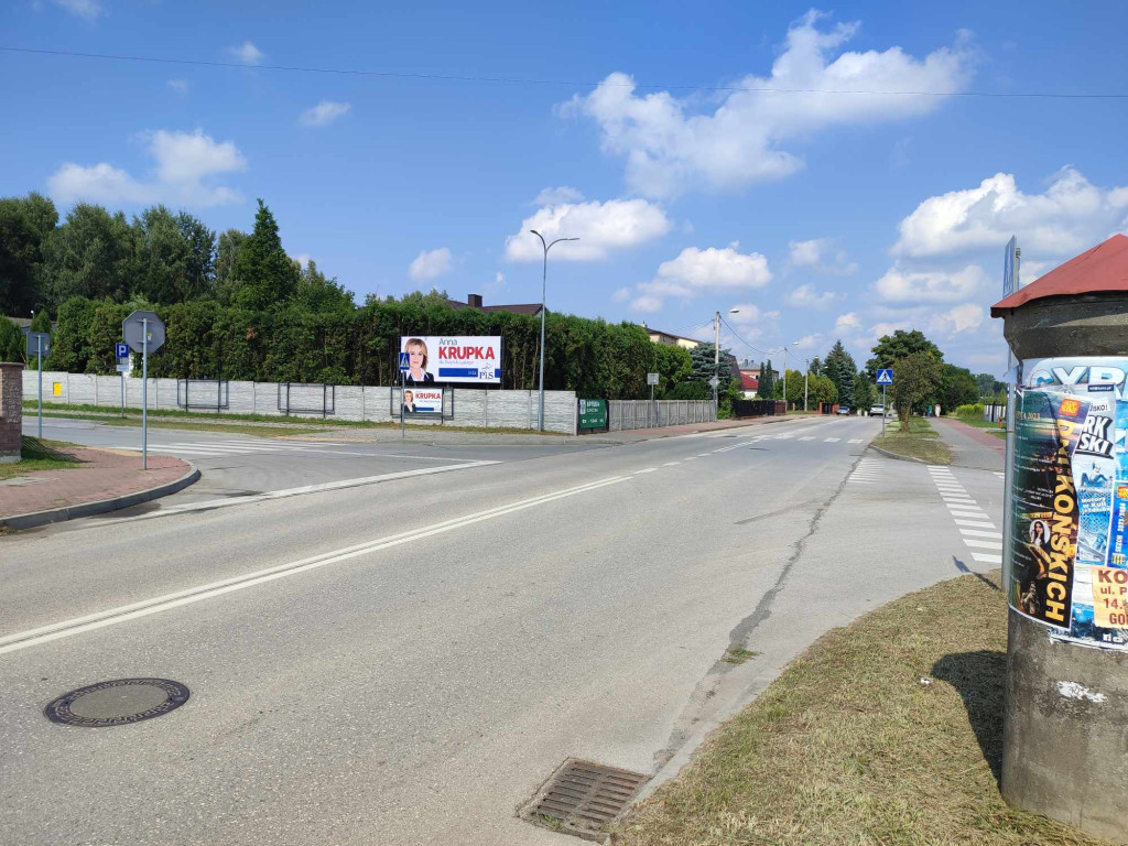 Powierzchnie i przyczepy reklamowe na wynajem