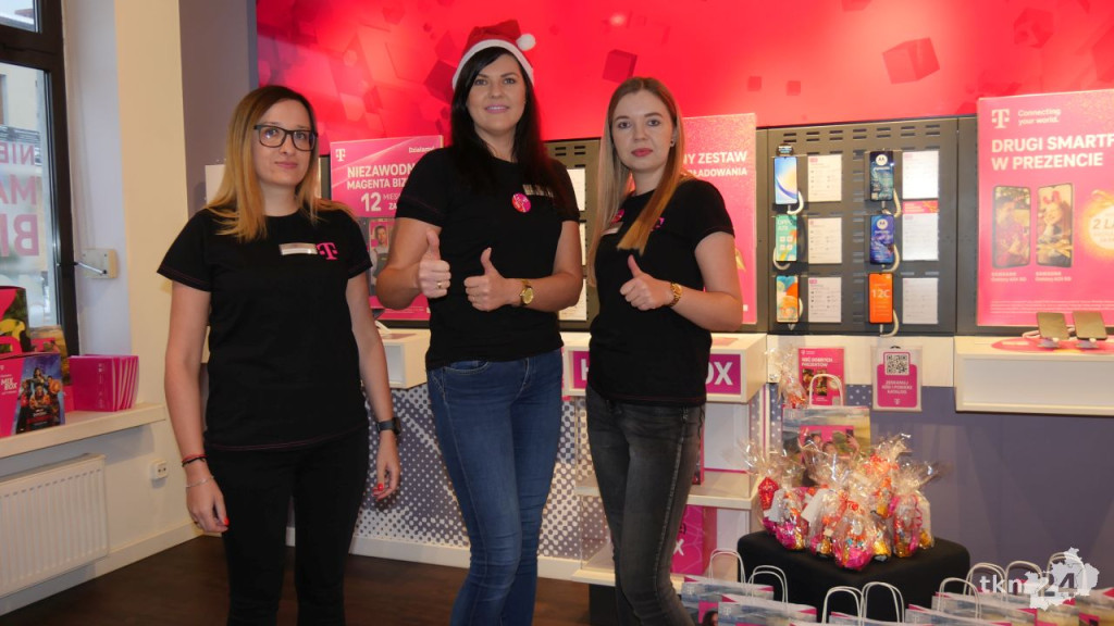 Moc prezentów od T-Mobile! Przed świętami odwiedź punkt w Końskich [wideo, zdjęcia]