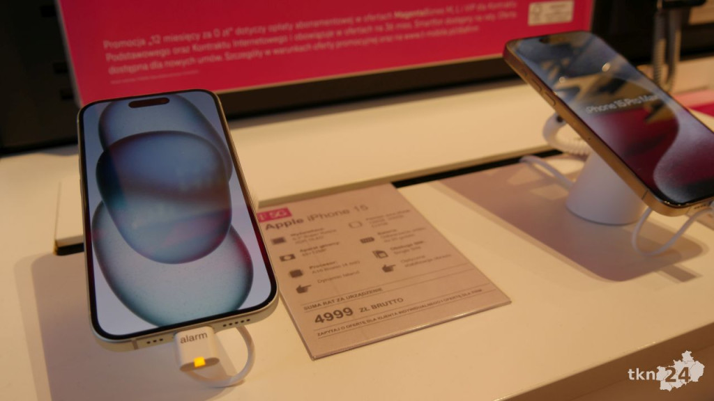 Moc prezentów od T-Mobile! Przed świętami odwiedź punkt w Końskich [wideo, zdjęcia]