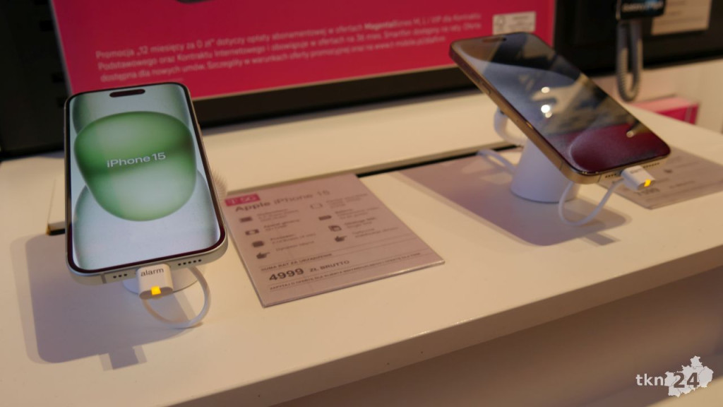 Moc prezentów od T-Mobile! Przed świętami odwiedź punkt w Końskich [wideo, zdjęcia]
