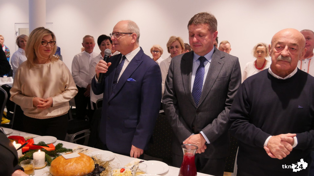 Koła Gospodyń Wiejskich spotkały się na wspólnej wigilii [wideo, zdjęcia]