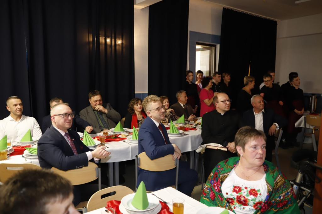 Gospodynie połamały się opłatkiem i podsumowały rok [zdjęcia]