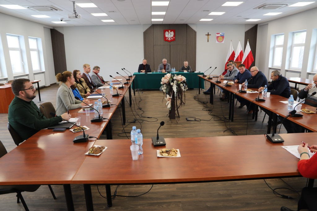 Mniej gospodarstw, więcej zwierząt. Obradowała Izba Rolnicza [zdjęcia]