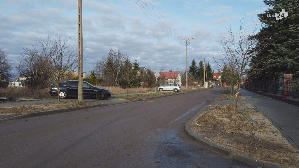 Końskie: Stare osiedle z nowymi drogami [wideo, zdjęcia]