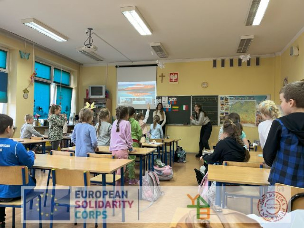 Międzynarodowe spotkania w koneckich szkołach [zdjęcia]