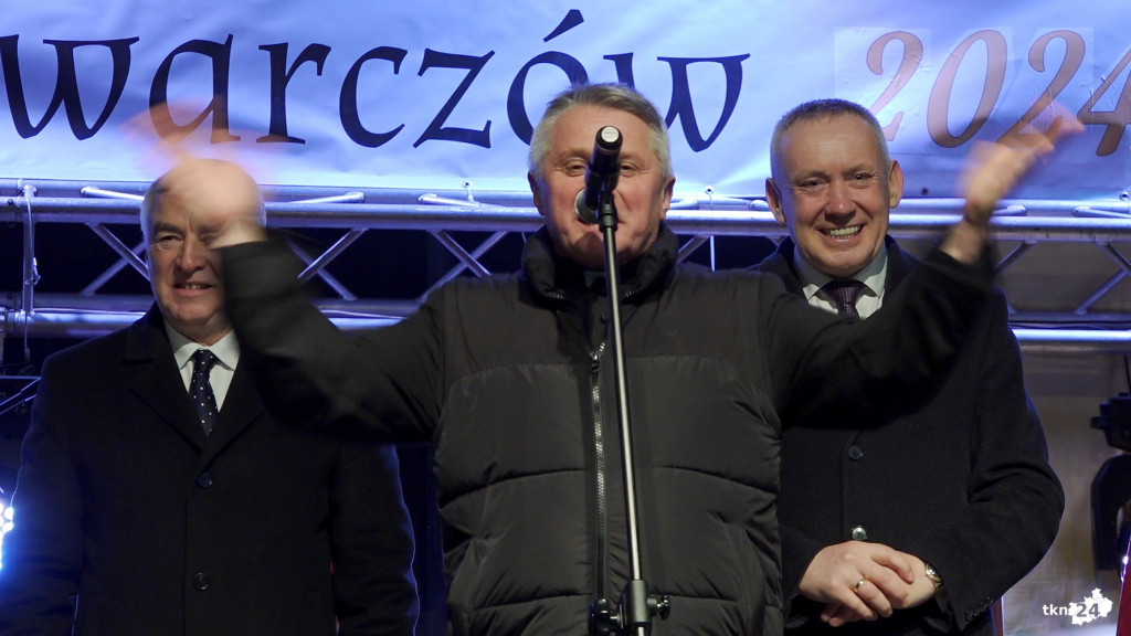 Gowarczów miastem! Niezwykłe powitanie Nowego Roku [wideo, zdjęcia]