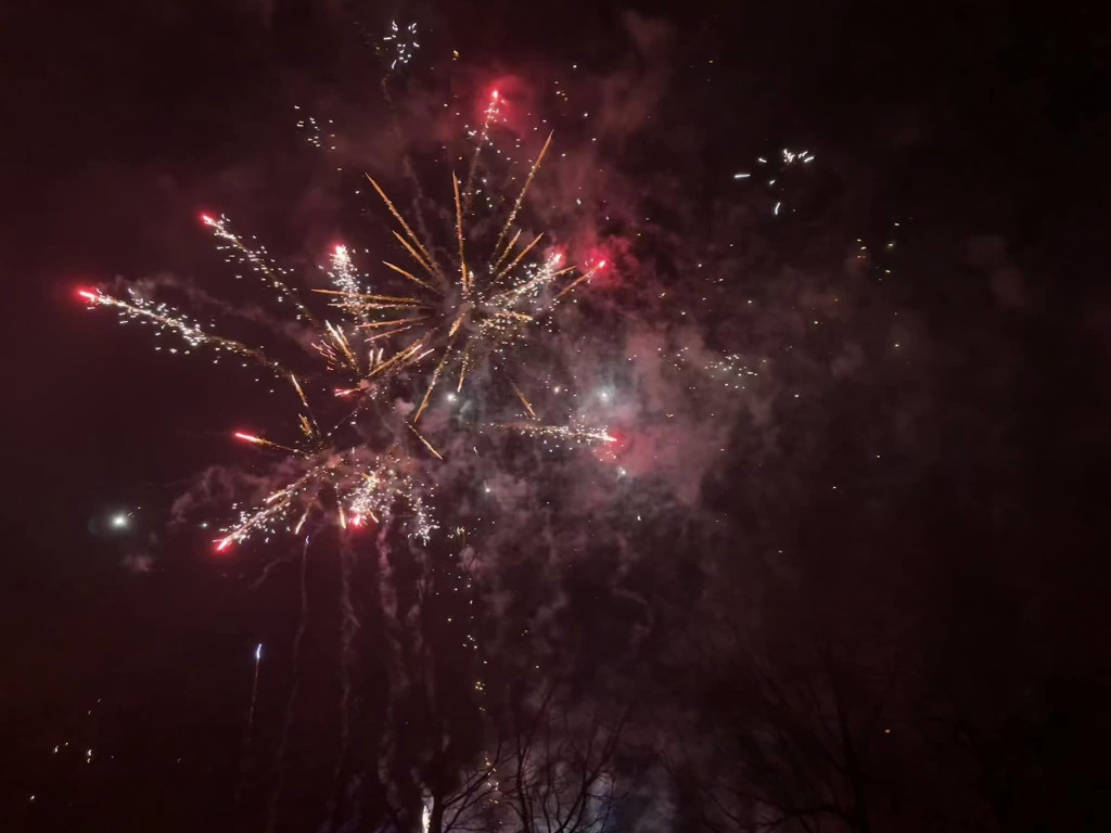 Szaleństwo sylwestrowej nocy ze Sweet Combo w Fałkowie [wideo, zdjęcia]