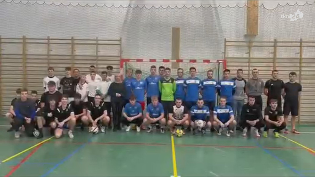 Zagrali w piłkę nożną dla Magdaleny Czechowskiej [wideo, zdjęcia]