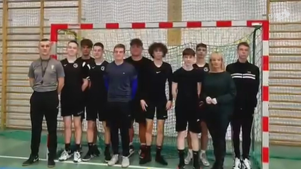 Zagrali w piłkę nożną dla Magdaleny Czechowskiej [wideo, zdjęcia]
