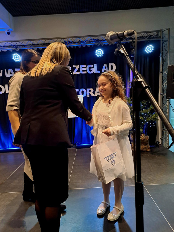 Pierwszy taki przegląd. Śpiewali kolędy i pastorałki [wideo, zdjęcia]