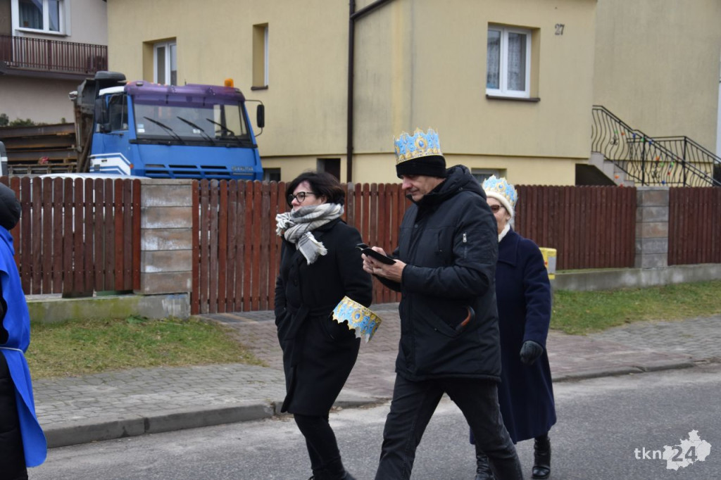 Trzej Królowie spotkali się na rynku w Końskich [wideo, zdjęcia]