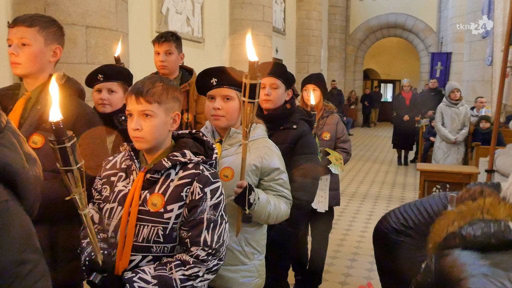 VI Orszak Trzech Króli w Miedzierzy [wideo, zdjęcia]