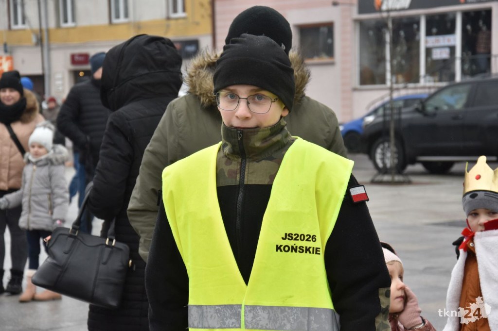 Trzej Królowie spotkali się na rynku w Końskich [wideo, zdjęcia]