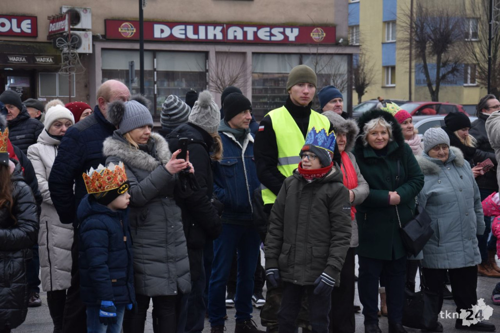 Trzej Królowie spotkali się na rynku w Końskich [wideo, zdjęcia]