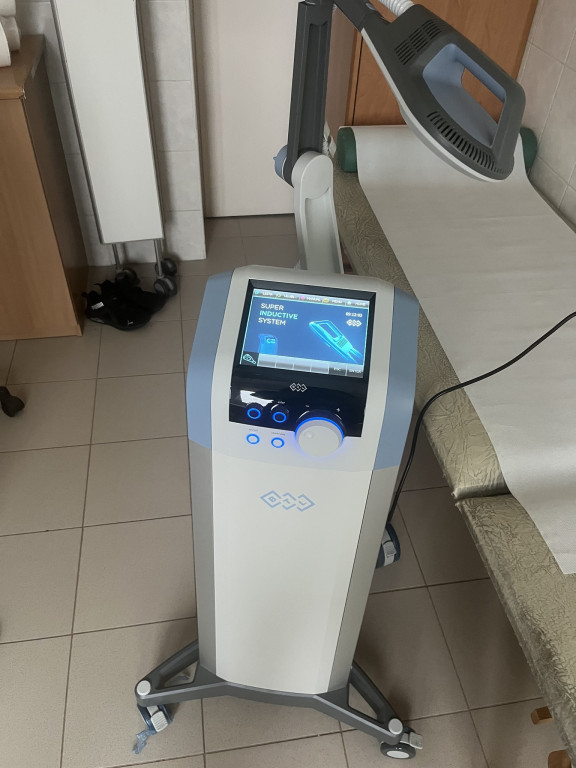 Szpital zakupił nowoczesne roboty rehabilitacyjne [zdjęcia]